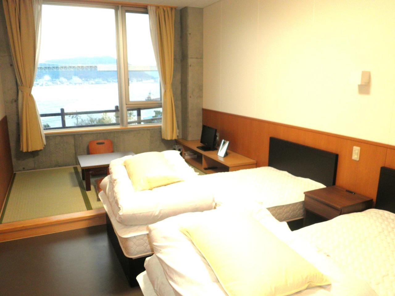 Shimonoseki Hinoyama Youth Hostel Kitakyushu Bagian luar foto